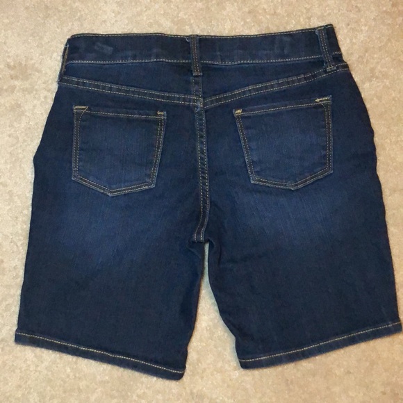 Old Navy Girls Shorts size 10 - Picture 2 of 4